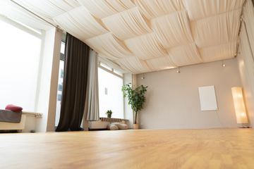 Berlin Kreatives Meeting Workshop spaces Main Space image 0