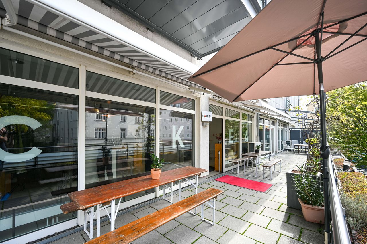 Munich Creative Meeting Workshop spaces Workshop venue, meeting room, 130m² with 2 window fronts & terrasse image 26