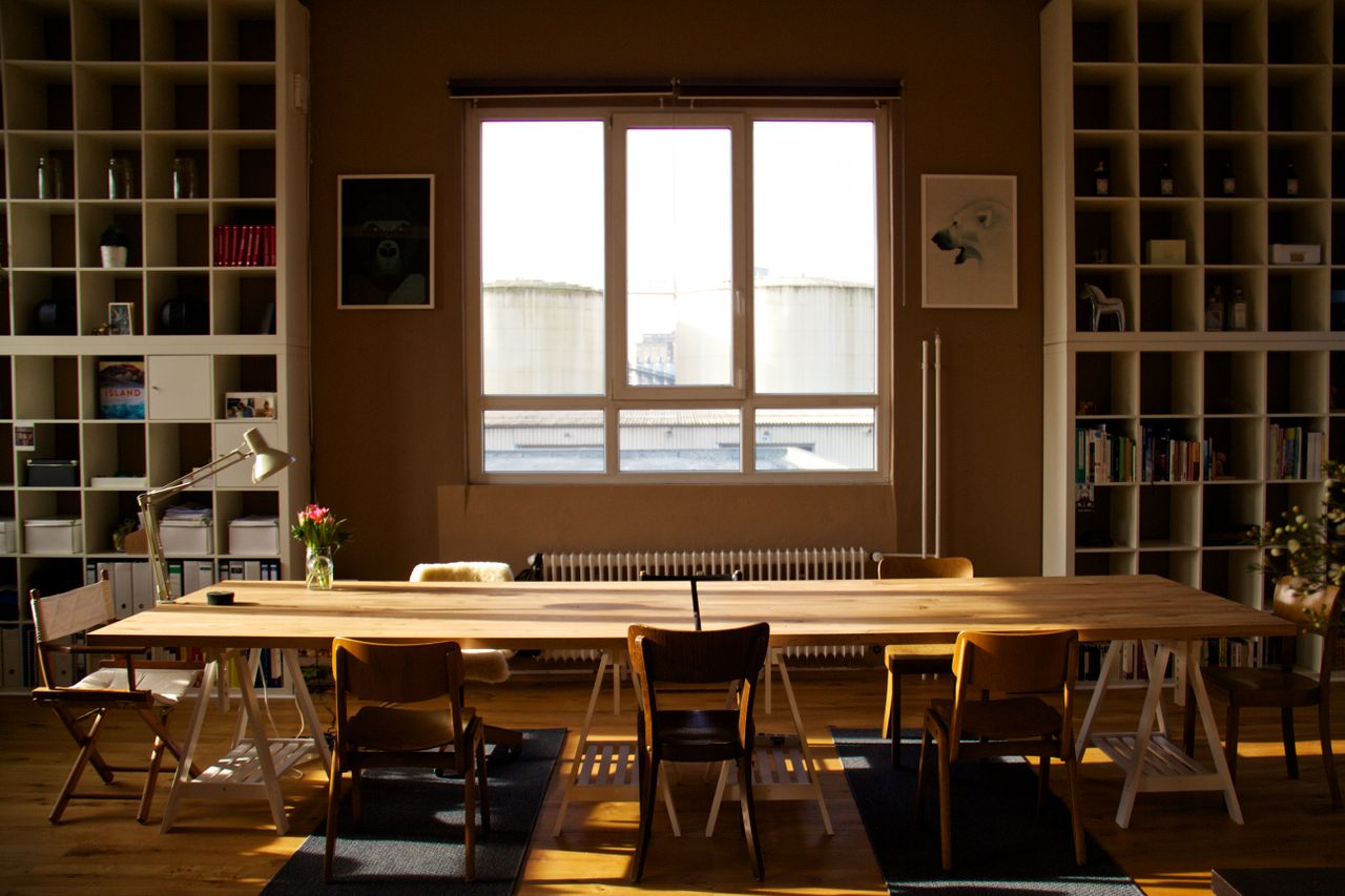 Frankfurt workshop spaces Meeting room Bright and spacious loft in industrial port image 19
