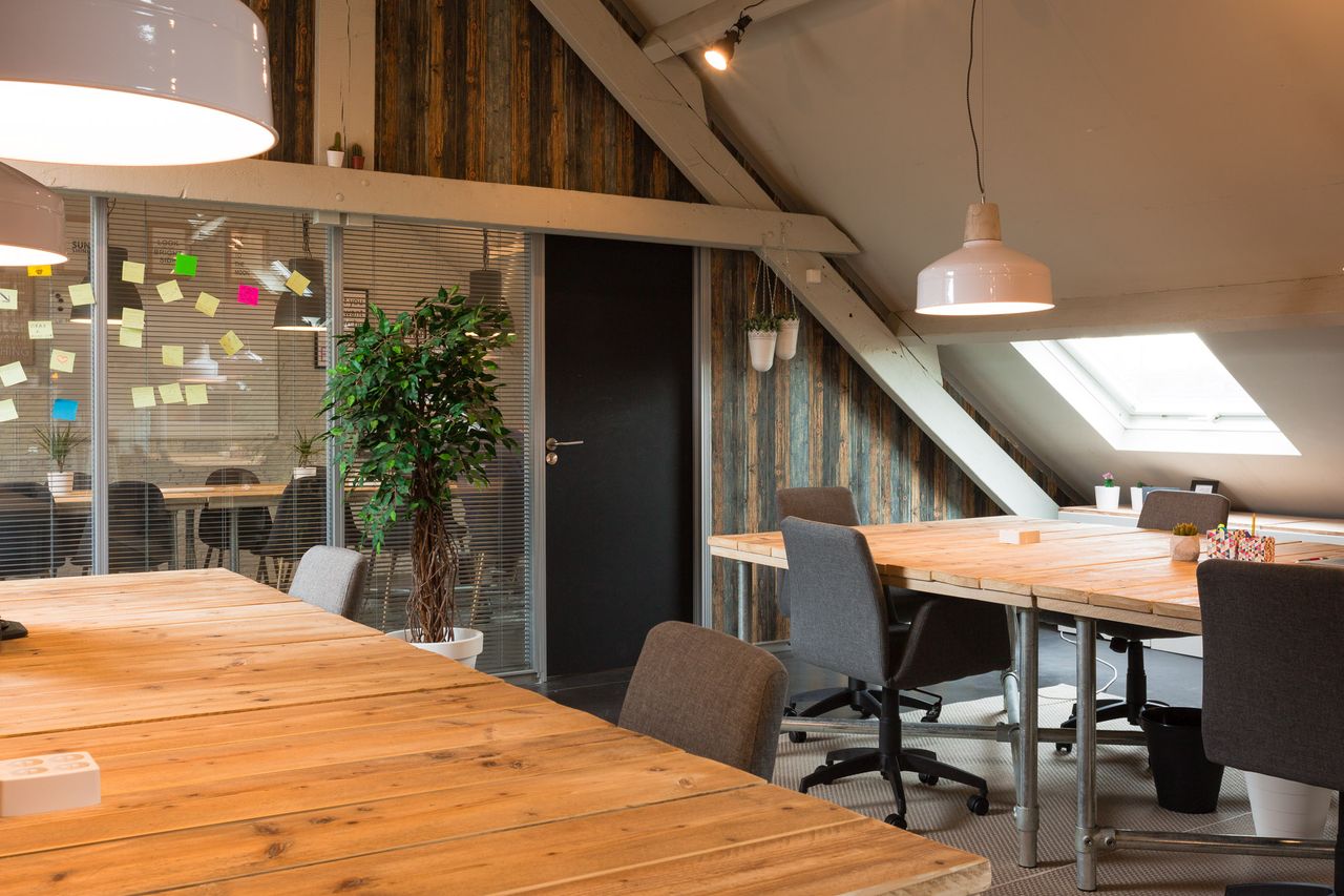 Rest of the World seminar rooms Coworking space House of APE image 16