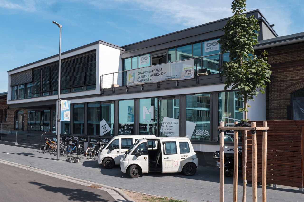 Rest van de wereld workshop spaces Coworking ruimte Coworking-M1 / Combination of different rooms image 10