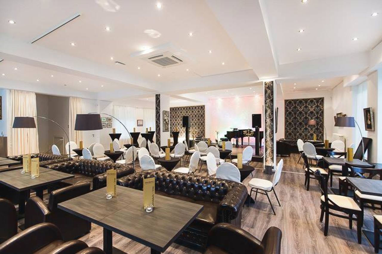 Berlin training rooms Party room BLACKMORE'S - Berlins Musikzimmer image 7