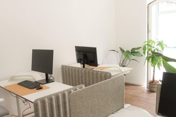 Munich Office desk Vollausgestatteter, klimatisierter Schreibtisch im Heimatoffice 26 (D1) image 8