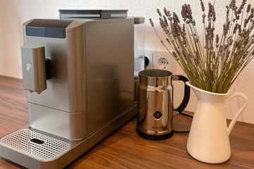 Munich Mobiles Arbeiten Office desk Vollausgestatteter, klimatisierter Schreibtisch im Heimatoffice 26 (D1) image 20