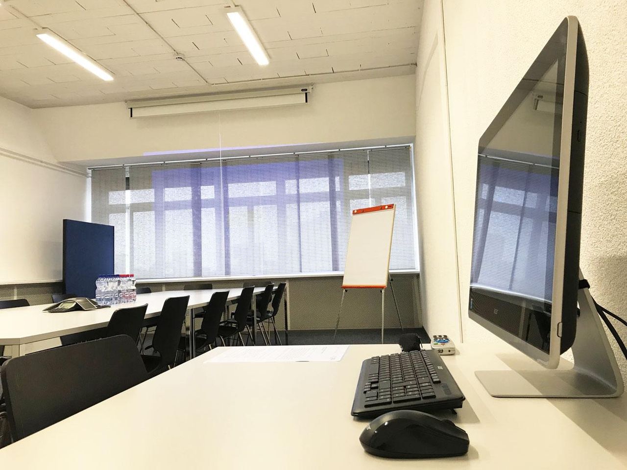 Weil Am Rhein Kundengespräch  Meeting-Raum Dreispitz Coworking image 4