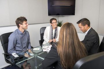 Rest der Welt Kundengespräch Persée image 1