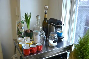 Rest of the World training rooms Meeting room Office image 1