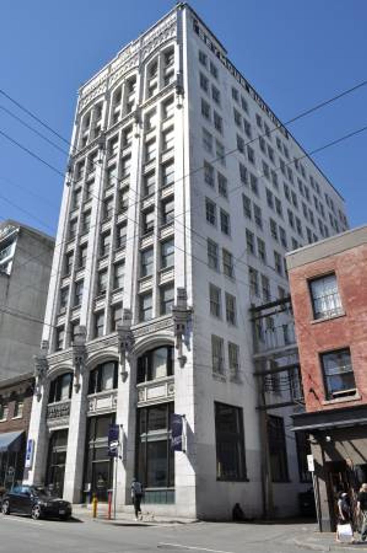 Rest of the World training rooms Meeting room Office image 3