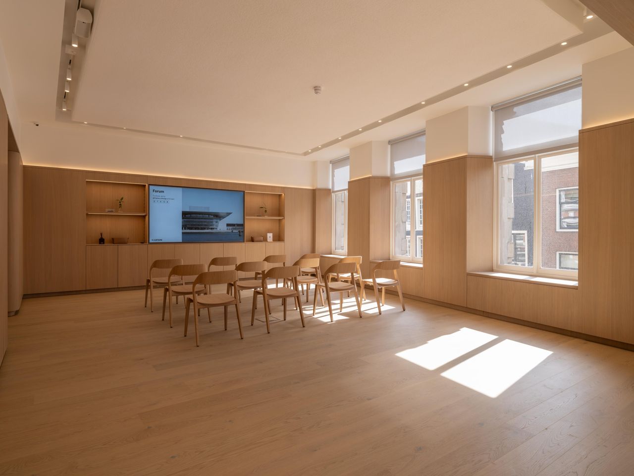 Amsterdam  Vergaderzalen Van Gogh image 2