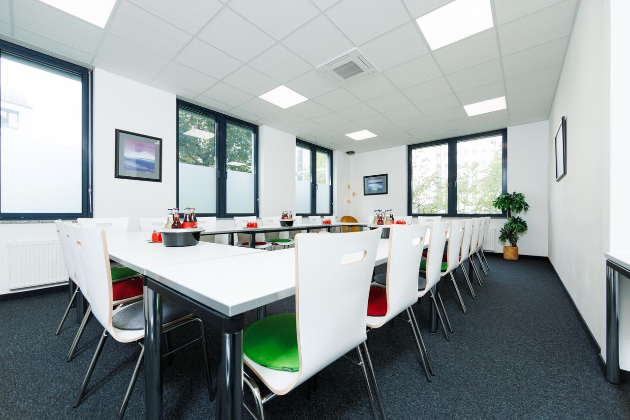 München Kreatives Meeting Schulungsräume Konferenzraum PARIS (3) für bis zu 35 Personen image 8