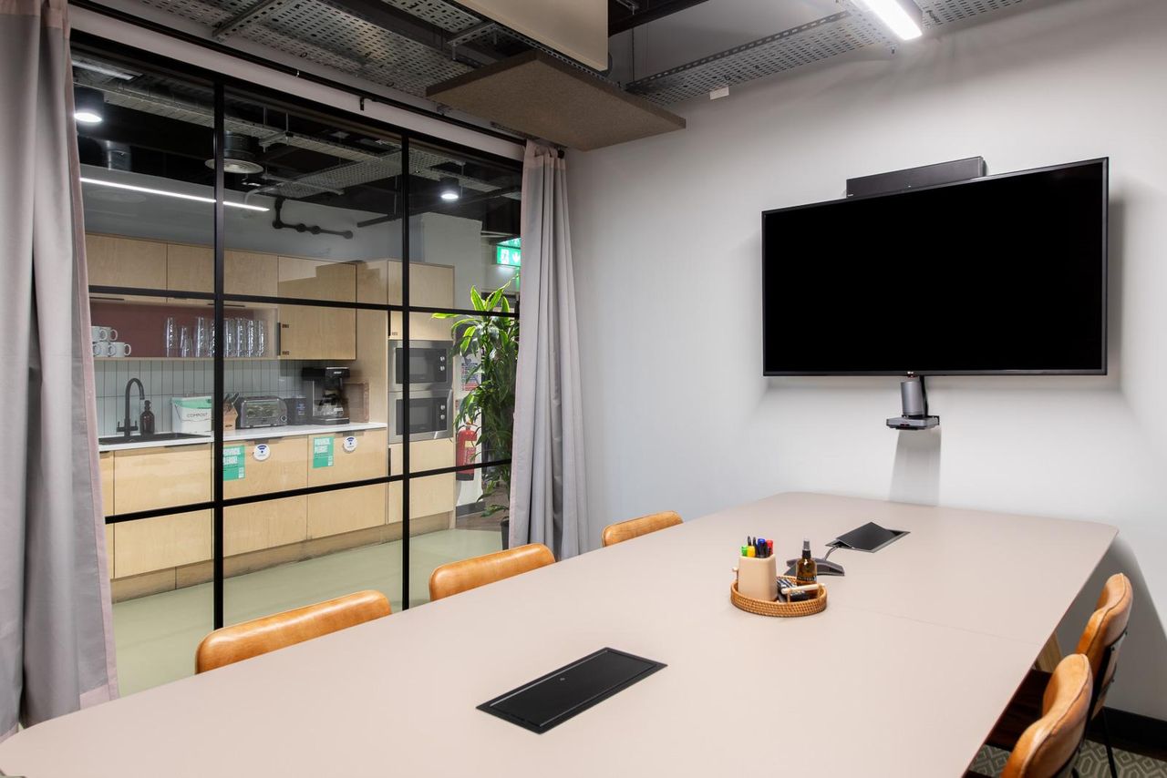 Londen  Vergaderzalen Lauda image 1