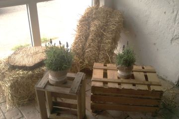 Rest of the World workshop spaces Backyard Hotel, Restaurant und Reitstall image 69