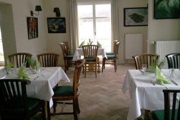 Rest of the World workshop spaces Backyard Hotel, Restaurant und Reitstall image 36