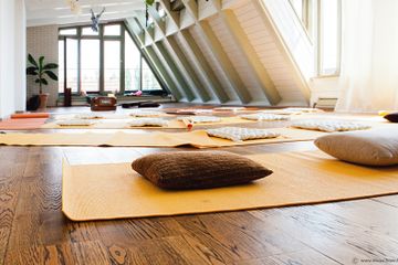 Berlin workshop spaces Rooftop Bali Penthouse - Room of the Moon image 6