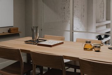 Amsterdam Offsite Meeting Vergaderzalen Mezzanine Meeting Room image 1