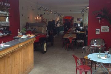 München corporate event spaces Cafe Cafe von und zu image 2