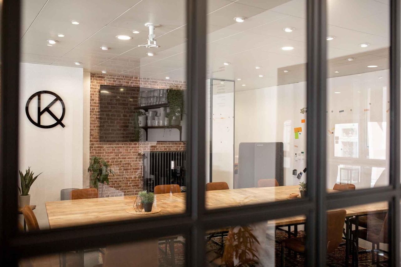 Rest of the World  Coworking spaces Seminar-Space № 10 image 1