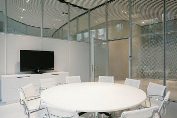 Düsseldorf Schulungsräume Vergaderruimte Uranus image 0