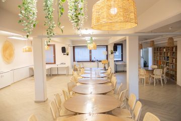 Vienna Meeting room Vielseitiger Seminar- & Veranstaltungsraum am Reumannplatz zu mieten image 2