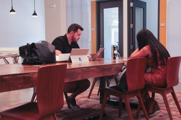 Newark  Coworking Space LaunchPad Open Desk image 0