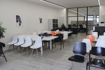 Berlin workshop spaces Coworking Space AMAPOLA COWORKING image 6