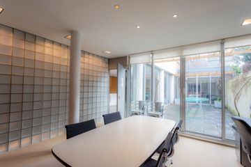 Amsterdam   Young Workspaces Kerkstraat image 1