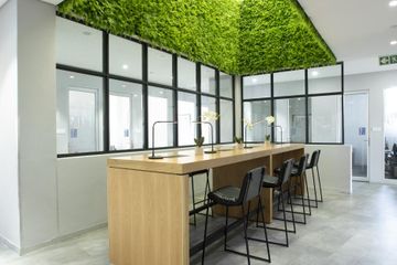 Johannesburg Office space Stunning 3-Desk Private Office image 2