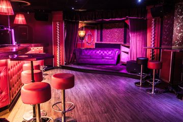 Paris workshop spaces Partyraum Wenceslas SAILLANT image 11