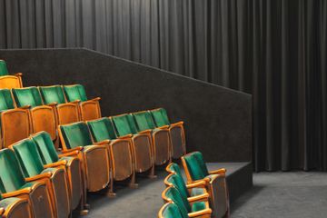 Leipzig workshop spaces Kino Saal image 4