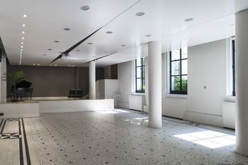 Paris training rooms Unusual venue Le Cloître ouvert image 1