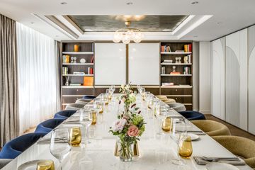 Zürich Meetingraum Library image 0