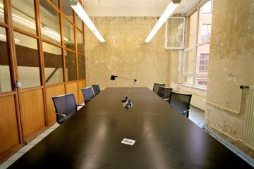 Berlin seminar rooms Cafe Nest image 0