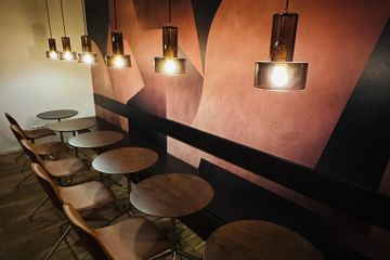 Berlin  Cafe Nice image 3