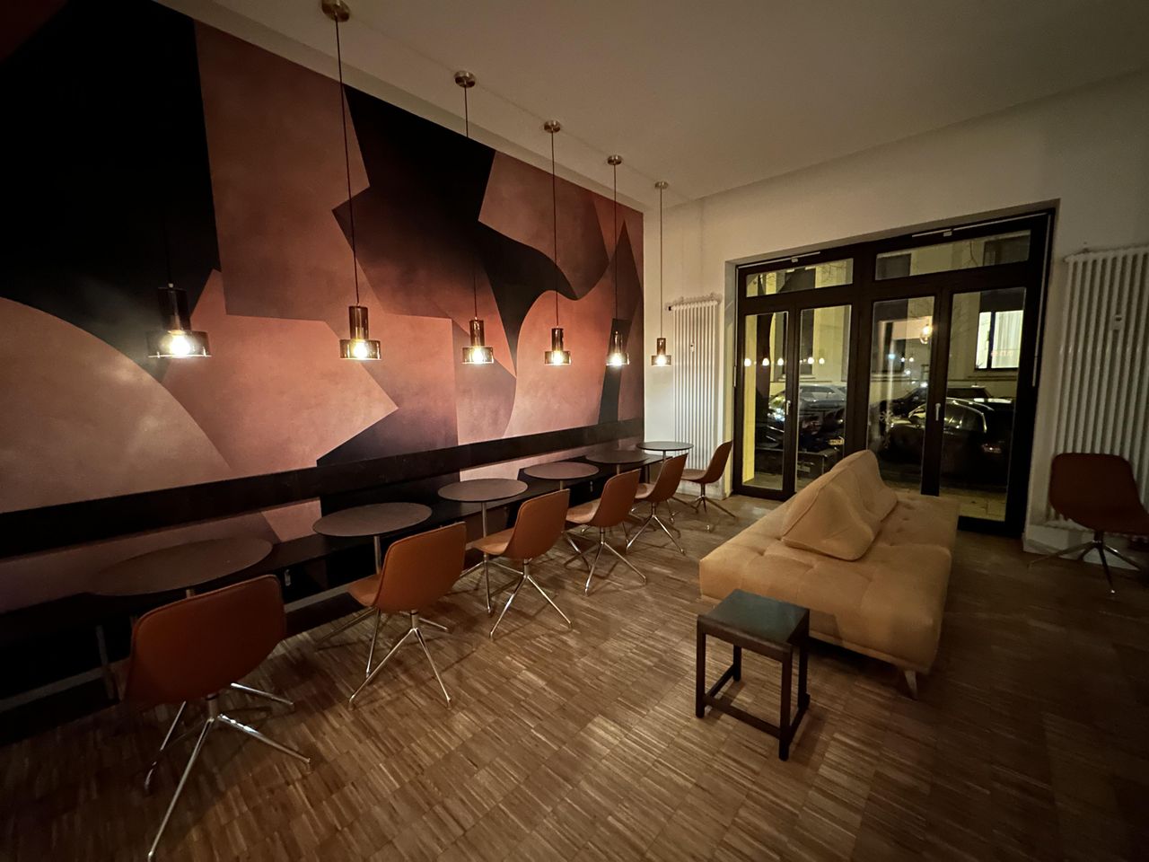 Berlin  Cafe Nice image 6