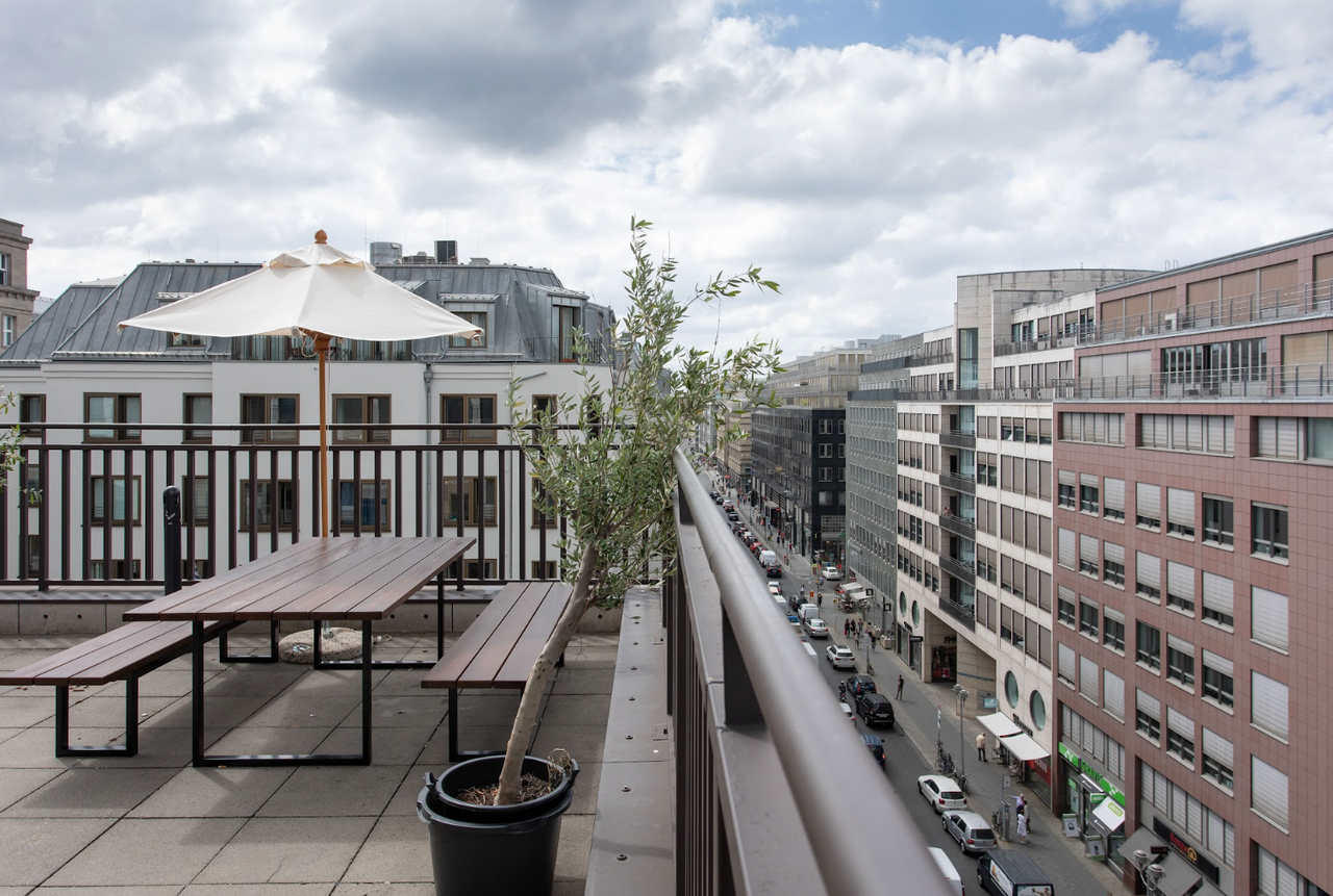 Berlin Creative Meeting Terrace Event Terrace for Corporate Events image 3