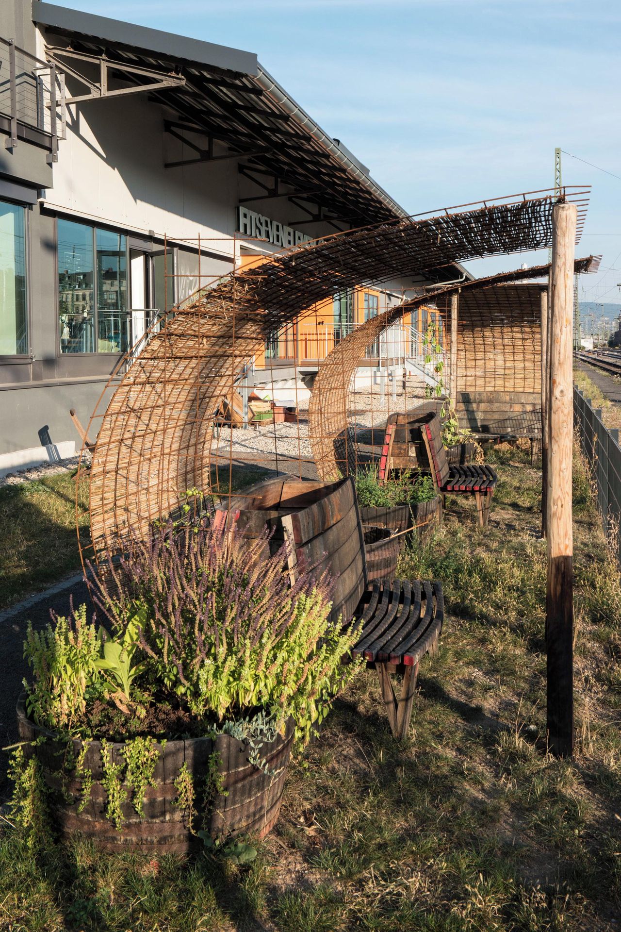 Rest van de wereld workshop spaces Coworking ruimte Coworking-M1 / Warehouse  South image 14