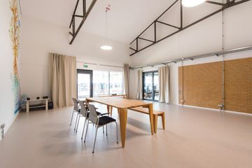 Rest of the World workshop spaces Coworking space Coworking-M1 / Warehouse North image 1