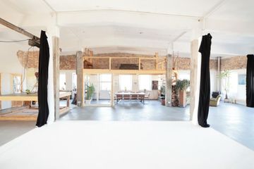 Berlin training rooms Photography studio LUX and ASA image 1