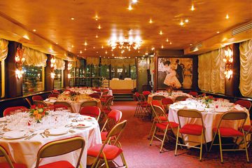 Parijs corporate event spaces Boot Amazing Space image 0