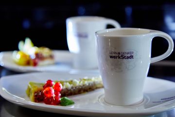 Rest der Welt workshop spaces Meetingraum werkStadt image 10