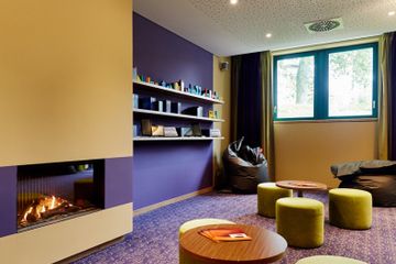 Rest van de wereld workshop spaces Vergaderruimte werkStadt image 16