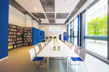 Berlin seminar rooms Meeting room Meeting room image 4