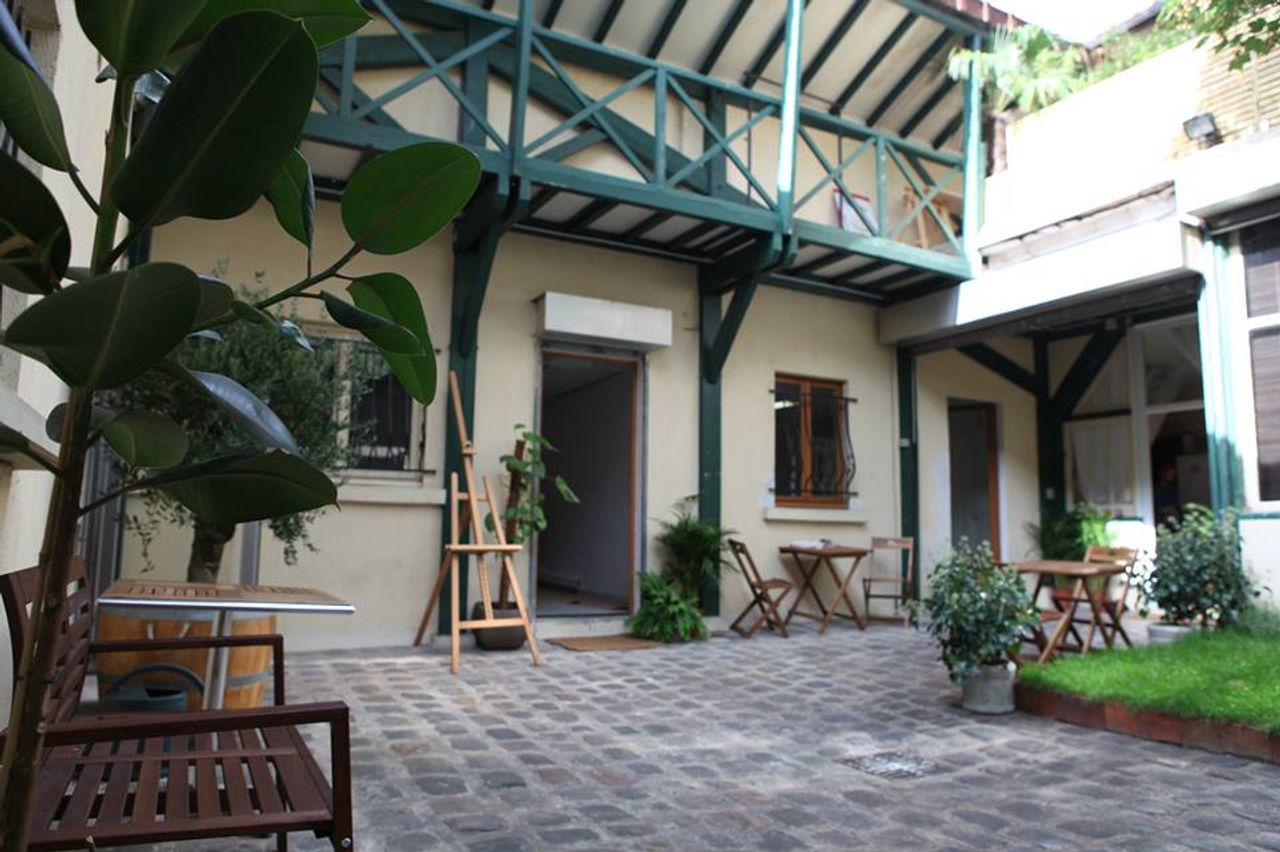 Paris corporate event spaces Meeting room La Cabane image 8