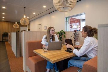 Arnhem  Vergaderzalen Flexplek op het flexplein image 2