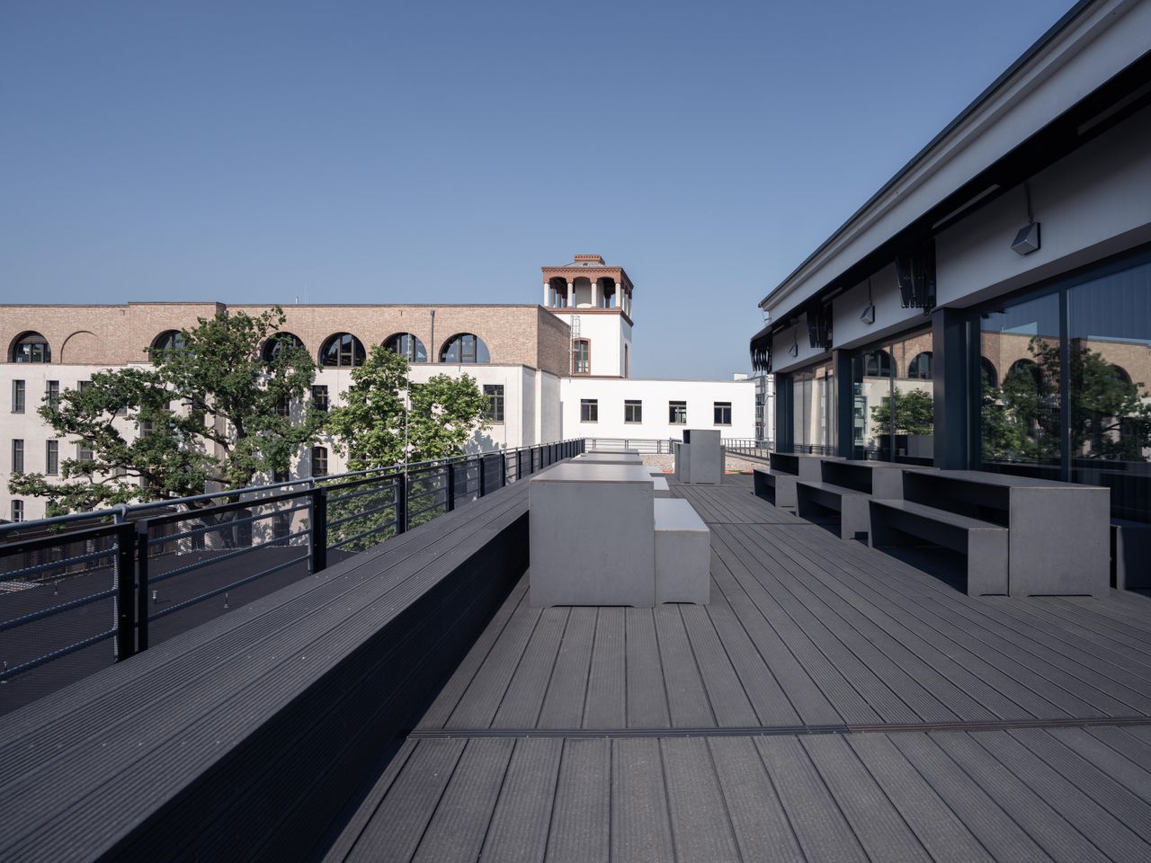 Berlin  Workshop-Räume Rooftop  im House of Communication Berlin image 4