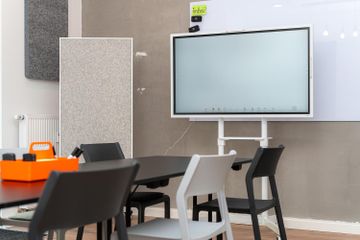 Leipzig  Workshop-Räume ÜBERSTUNDE KLUBHAUS image 7