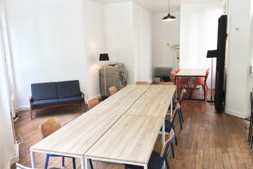 Paris workshop spaces Meeting room bright modern space image 6