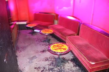 Berlin corporate event spaces Party room The Pigallion image 11