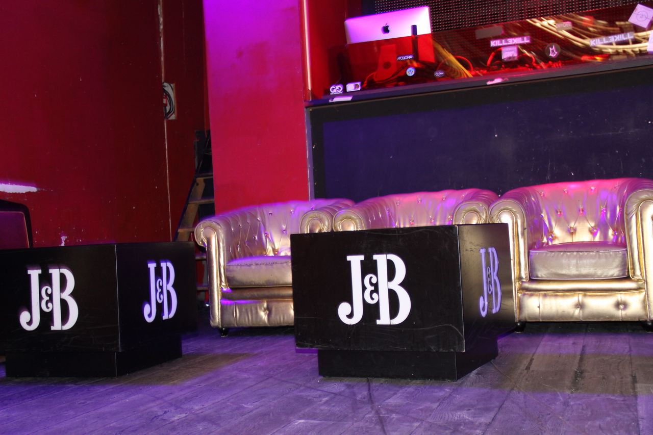 Berlin corporate event spaces Party room The Pigallion image 11