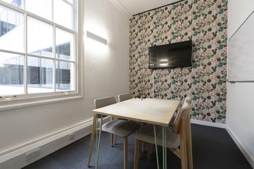 London  Coworking space Frederick image 1